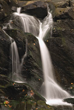 Scott's Run Waterfall, Virginia : Views of the Land : Evelyn Jacob Photography